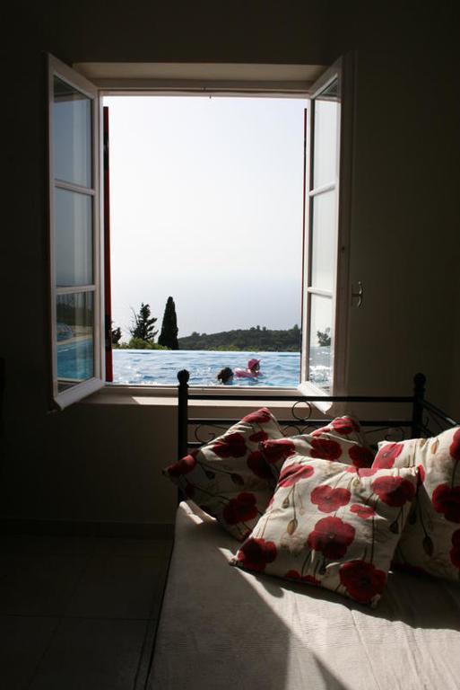 Harmony And Horizon Villas Athánion Extérieur photo